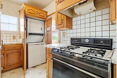 1509 W Santa Cruz, San Pedro, CA 90732 - Photo 11