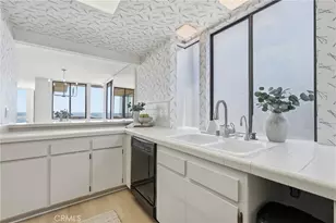 2516 The Strand, Manhattan Beach, CA 90266 - Photo 31
