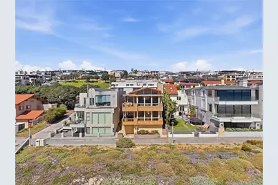 2516 The Strand, Manhattan Beach, CA 90266 - Photo 1