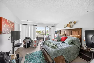 5300 Fairview, Los Angeles, CA 90056 - Photo 9