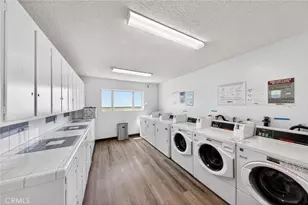 5300 Fairview, Los Angeles, CA 90056 - Photo 19