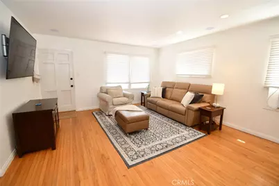 5206 Torrance Boulevard, Torrance, CA 90503 - Photo 13