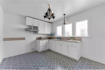 1106 S Victoria Avenue, Los Angeles, CA 90019 - Photo 25