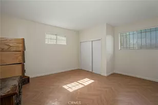 1037 W 46th St, Los Angeles, CA 90037 - Photo 15