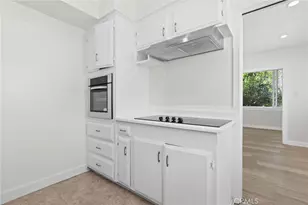 1525 N Hayworth Ave, Los Angeles, CA 90046 - Photo 11
