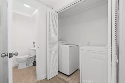 1525 N Hayworth Avenue #204, Los Angeles, CA 90046 - Photo 13