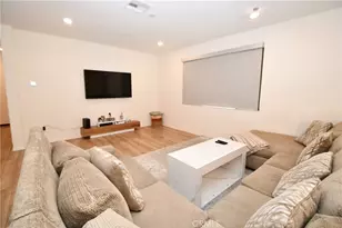 16696 Avanti Ln, Fontana, CA 92336 - Photo 5