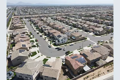 16696 Avanti Ln, Fontana, CA 92336 - Photo 51