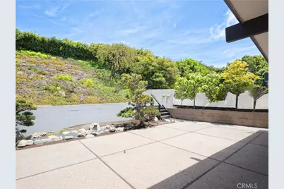 28518 Cedarbluff, Rancho Palos Verdes, CA 90275 - Photo 47