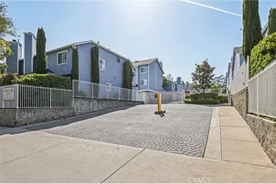 26127 Frampton Avenue #E, Harbor City, CA 90710 - Photo 17