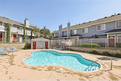 26127 Frampton Avenue #E, Harbor City, CA 90710 - Photo 15