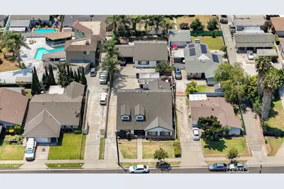 8118 Alameda, Downey, CA 90242 - Photo 5