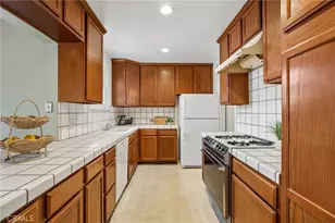 18717 Doty Ave, Torrance, CA 90504 - Photo 13