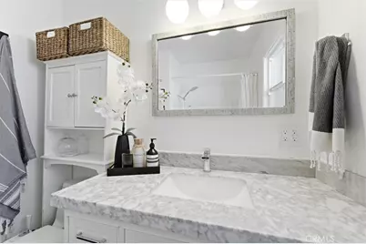 5308 W 142nd Place, Hawthorne, CA 90250 - Photo 23