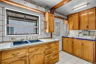 1922 W 80th, Los Angeles, CA 90047 - Photo 15