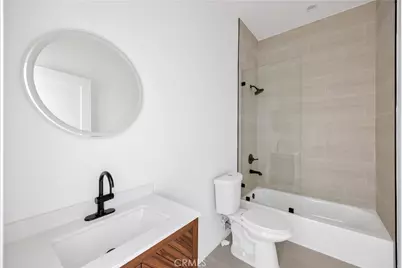 10905 Dalerose Avenue, Inglewood, CA 90304 - Photo 5