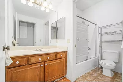 5135 Zelzah #100, Encino, CA 91316 - Photo 17