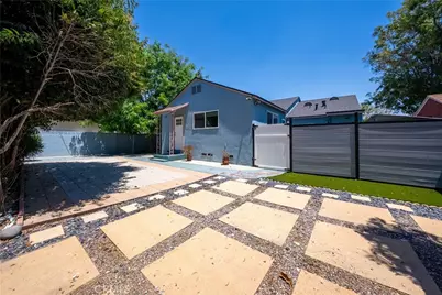 8017 Noble, Panorama City, CA 91402 - Photo 25