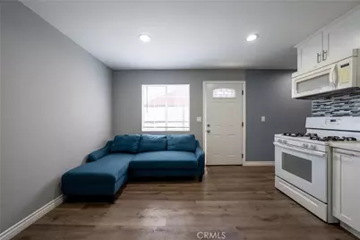 8017 Noble, Panorama City, CA 91402 - Photo 35