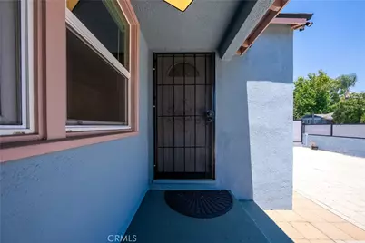 8017 Noble, Panorama City, CA 91402 - Photo 25