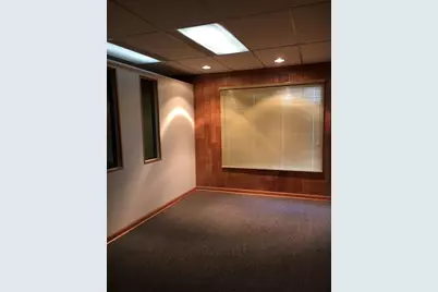 2200 W Burbank Boulevard, Burbank, CA 91506 - Photo 27