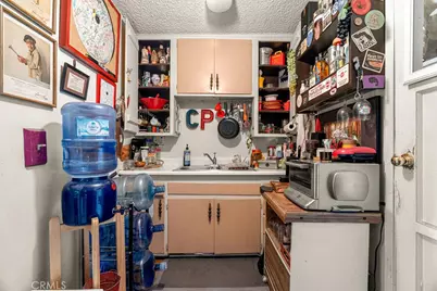 2200 W Burbank Boulevard, Burbank, CA 91506 - Photo 21