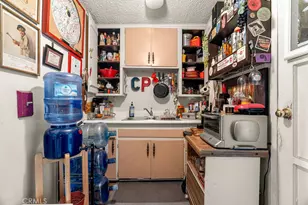 2200 W Burbank Blvd, Burbank, CA 91506 - Photo 21