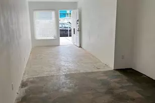 2200 W Burbank Blvd, Burbank, CA 91506 - Photo 31
