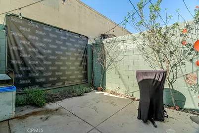 2200 W Burbank Boulevard, Burbank, CA 91506 - Photo 9