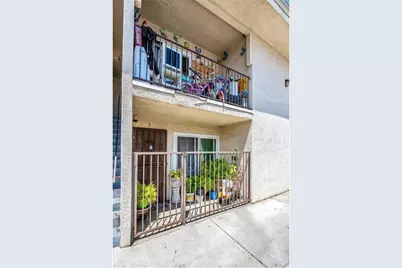 123 E I Street, Wilmington, CA 90744 - Photo 5