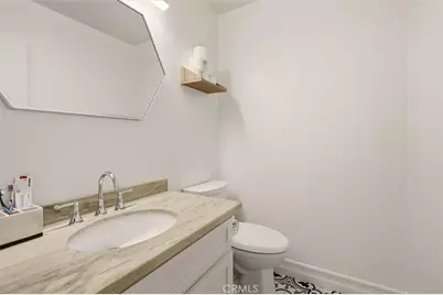 1809 Vanderbilt Lane #C, Redondo Beach, CA 90278 - Photo 19