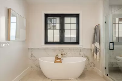 1346 Gates Ave., Manhattan Beach, CA 90266 - Photo 27