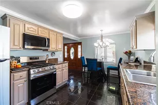 1562 W 31st St, Long Beach, CA 90810 - Photo 9