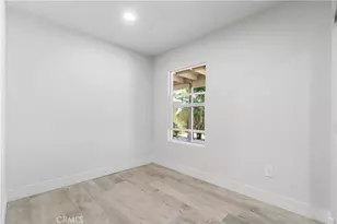 1562 W 31st St, Long Beach, CA 90810 - Photo 25