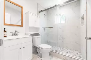 1562 W 31st St, Long Beach, CA 90810 - Photo 17