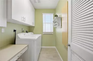 12006 Fairmont Ct, Hawthorne, CA 90250 - Photo 29