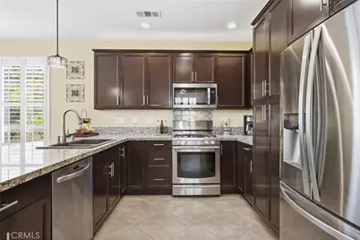 12006 Fairmont Court, Hawthorne, CA 90250 - Photo 7