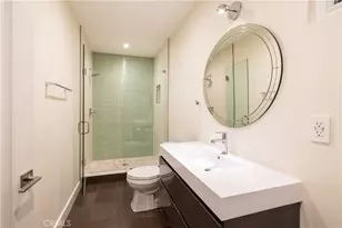 11661 Picturesque Dr, Studio City, CA 91604 - Photo 13