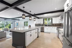 11661 Picturesque Dr, Studio City, CA 91604 - Photo 7