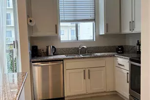 10747 Wilshire, Los Angeles, CA 90024 - Photo 15