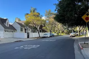 10747 Wilshire, Los Angeles, CA 90024 - Photo 25