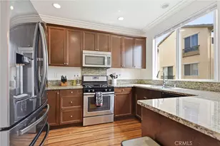 12027 Acadia Ct, Hawthorne, CA 90250 - Photo 7
