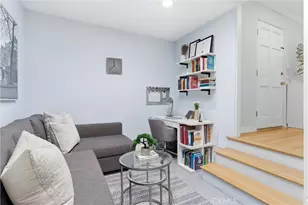 526 N Toluca Park Dr, Burbank, CA 91505 - Photo 15