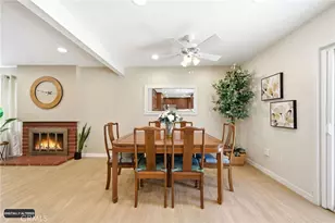 2131 W 236th St, Torrance, CA 90501 - Photo 7