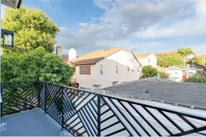 110 S Irena Avenue #B, Redondo Beach, CA 90277 - Photo 17