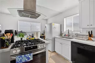 16421 S Manhattan Pl, Gardena, CA 90247 - Photo 13