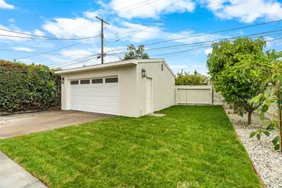 1844 W 39th Street, Los Angeles, CA 90062 - Photo 13