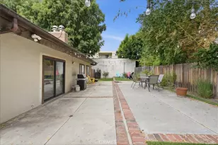 4801 Gloria Ave, Encino, CA 91436 - Photo 37