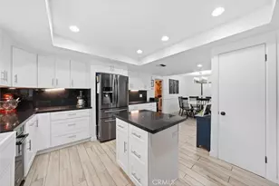 4801 Gloria Ave, Encino, CA 91436 - Photo 13