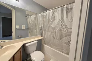 547 E Hazel St, Inglewood, CA 90302 - Photo 21